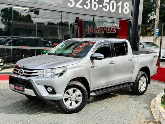 TOYOTA HILUX 2.8 SRV 4X4 CD 16V DIESEL 4P AUTOMÁTICO TOYOTA HILUX 2.8 SRV 4X4 CD 16V DIESEL 4P AUTOMÁTICO